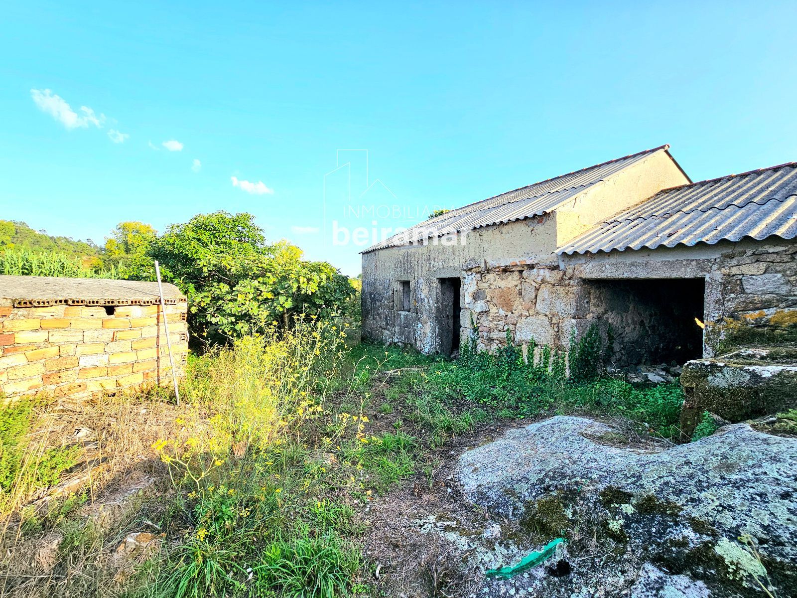 Casa de piedra con finca y vistas al mar en Carreira (Ribeira) – gran potencial de reforma - Foto 3