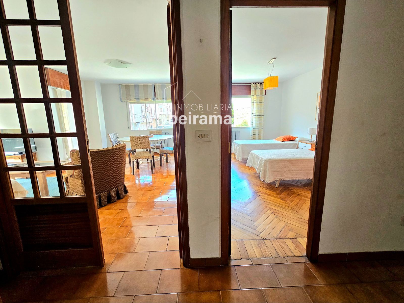Edificio completo en venta en el centro de A Pobra do Caramiñal