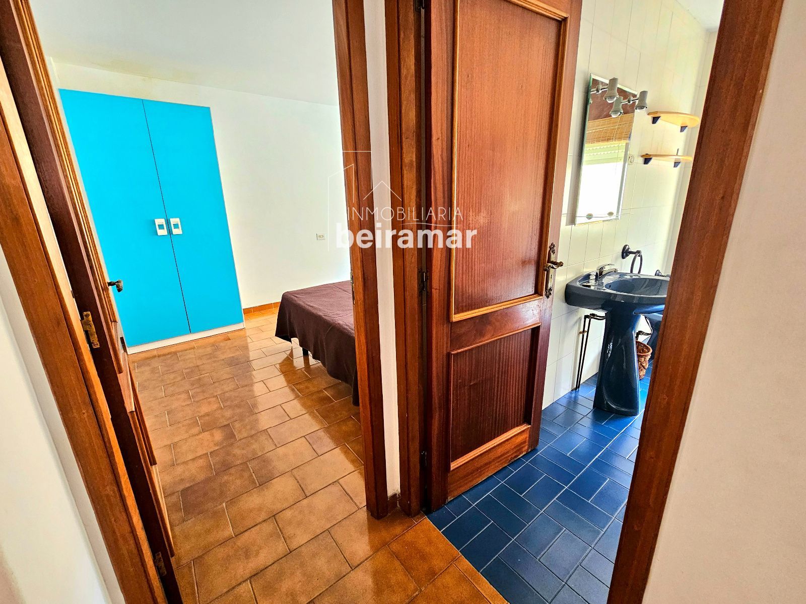 Edificio completo en venta en el centro de A Pobra do Caramiñal