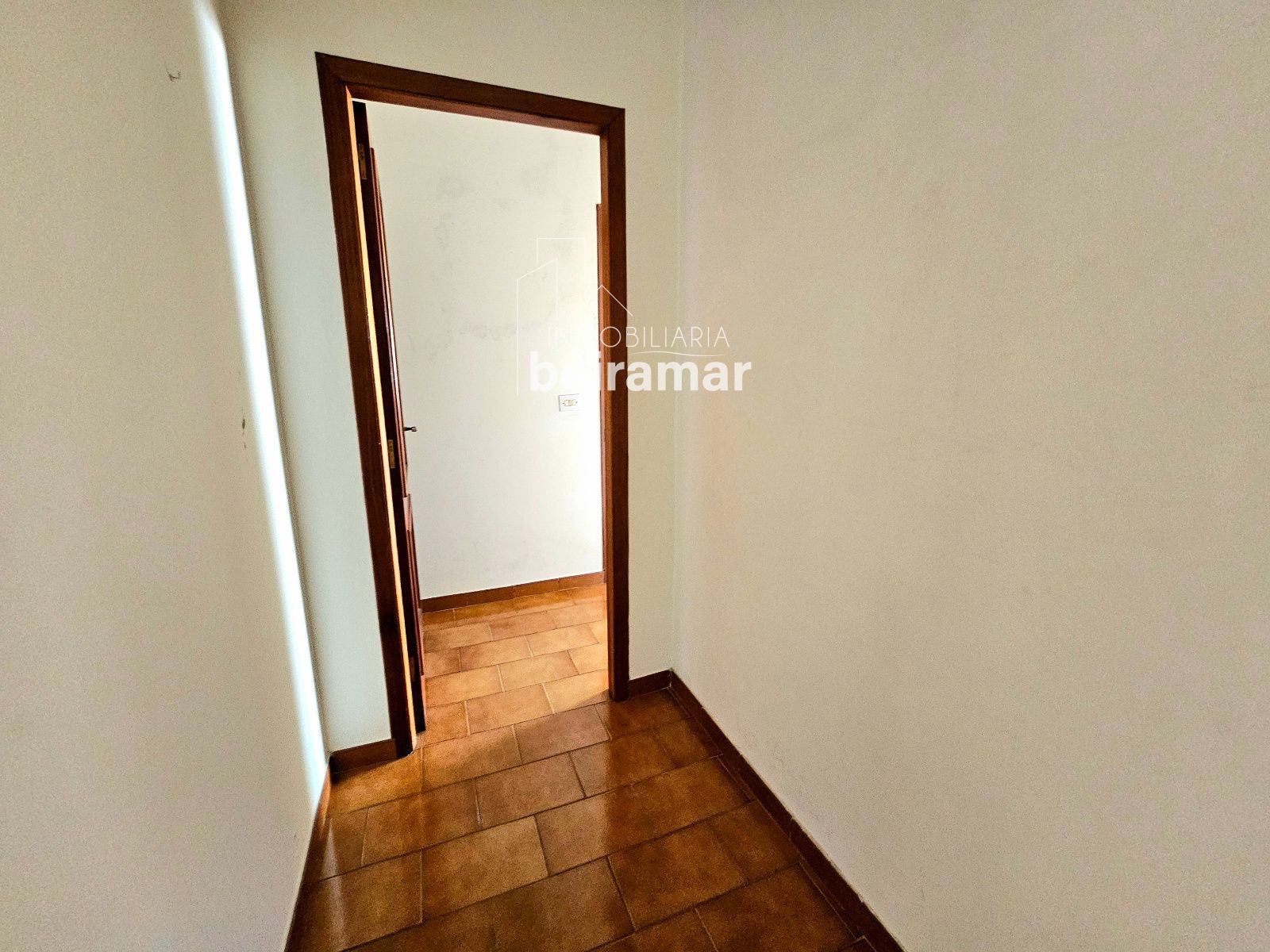 Edificio completo en venta en el centro de A Pobra do Caramiñal