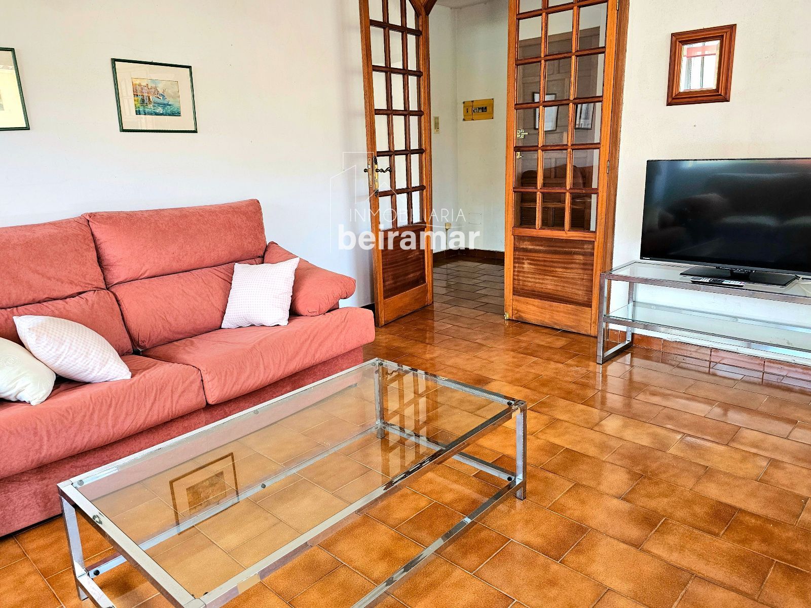 Edificio completo en venta en el centro de A Pobra do Caramiñal