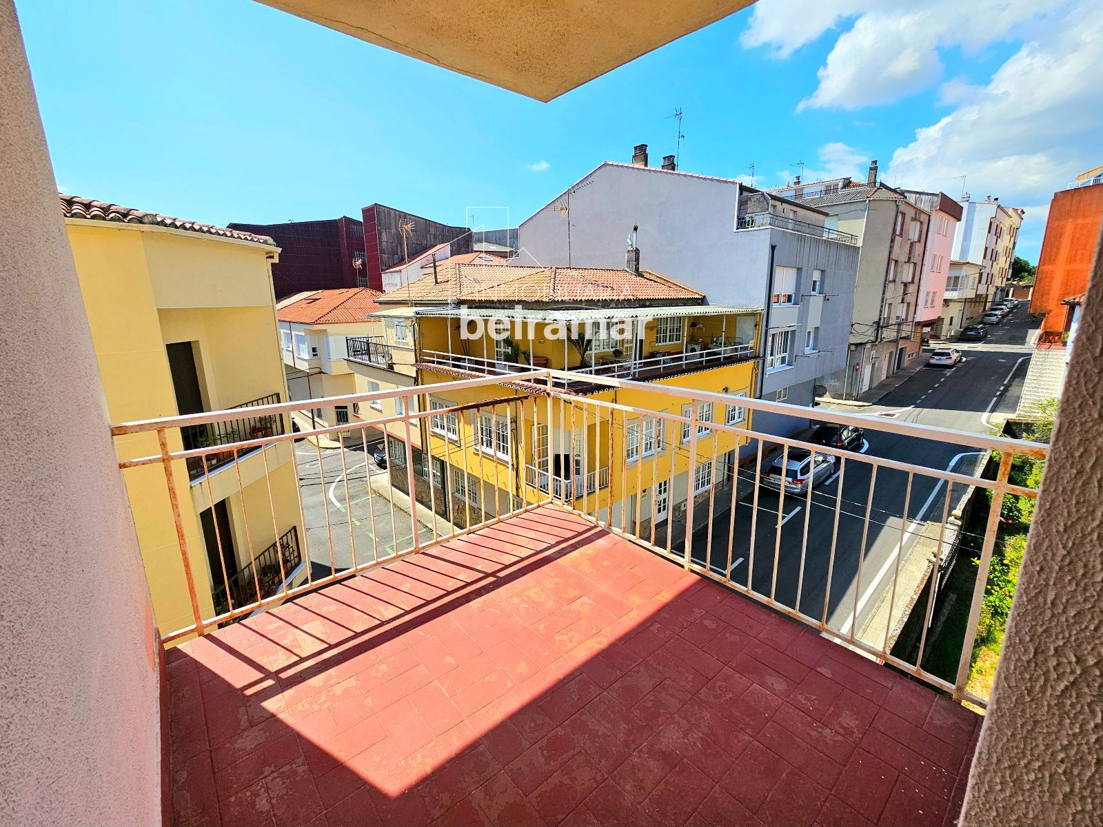 Edificio completo en venta en el centro de A Pobra do Caramiñal