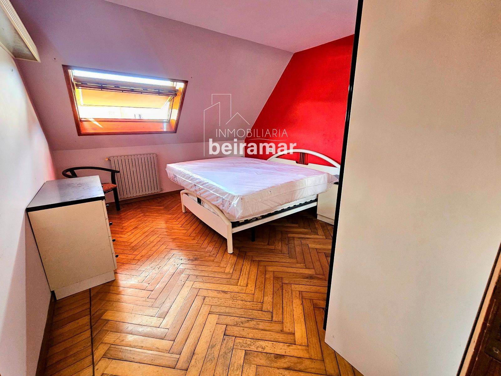 Edificio completo en venta en el centro de A Pobra do Caramiñal