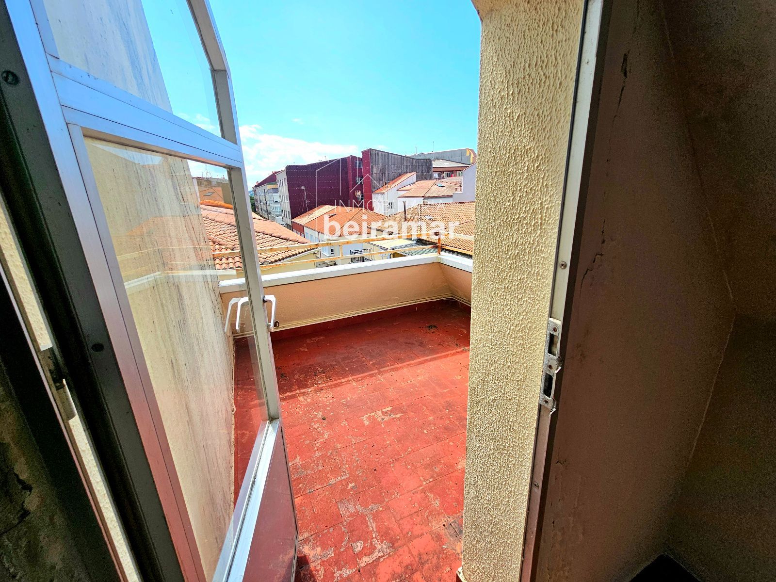 Edificio completo en venta en el centro de A Pobra do Caramiñal