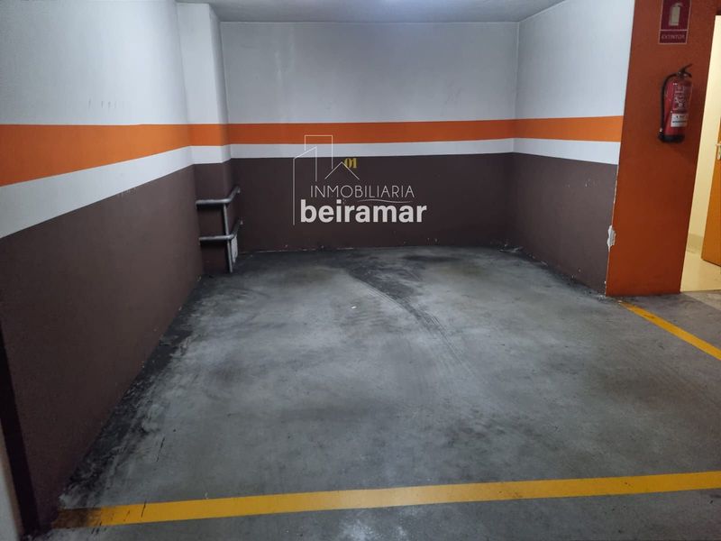 Garaje en venta Ribeira, A Coruña. Ref: 1173. Inmobiliaria Beiramar
