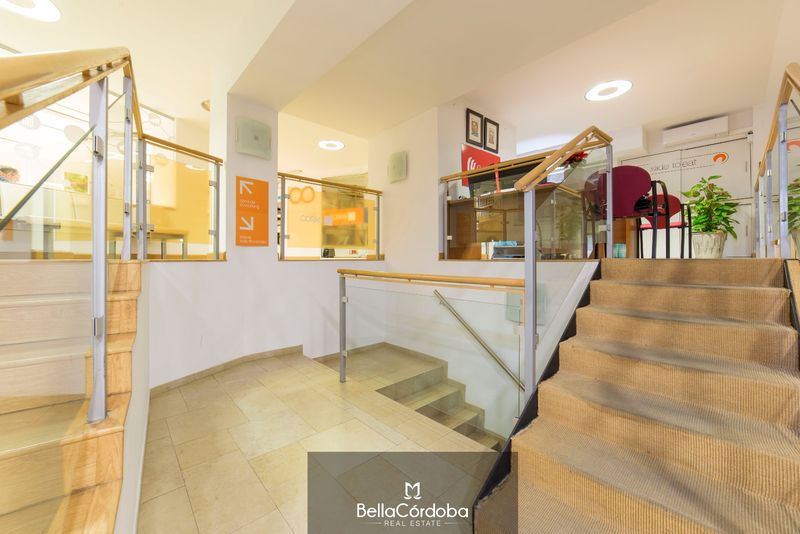 Local Comercial en venta y alquiler Córdoba. Ref: 1106. Bella Córdoba Real Estate