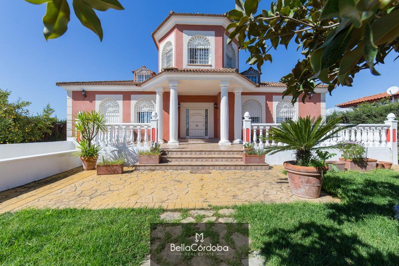 Chalet Independiente en venta Córdoba. Ref: 1543. Bella Córdoba Real Estate