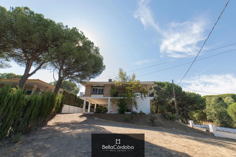 Chalet Independiente en venta Córdoba. Ref: 1626. Bella Córdoba Real Estate