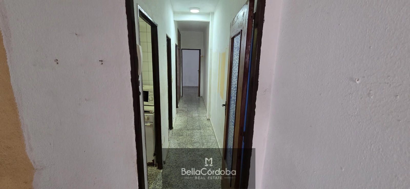 EXCELENTE INVERSIÓN EN CIUDAD JARDIN DE 4 HABITACIONES EXTERIOR CON TERRAZA JUNTO AL PARQUE JUAN CARLOS I. - Foto 14