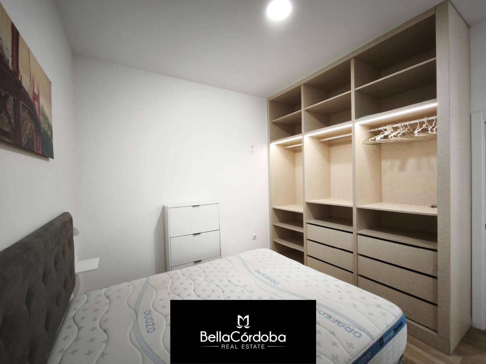 PRECIOSO LOFT EN AVD CARLOS III - Foto 5