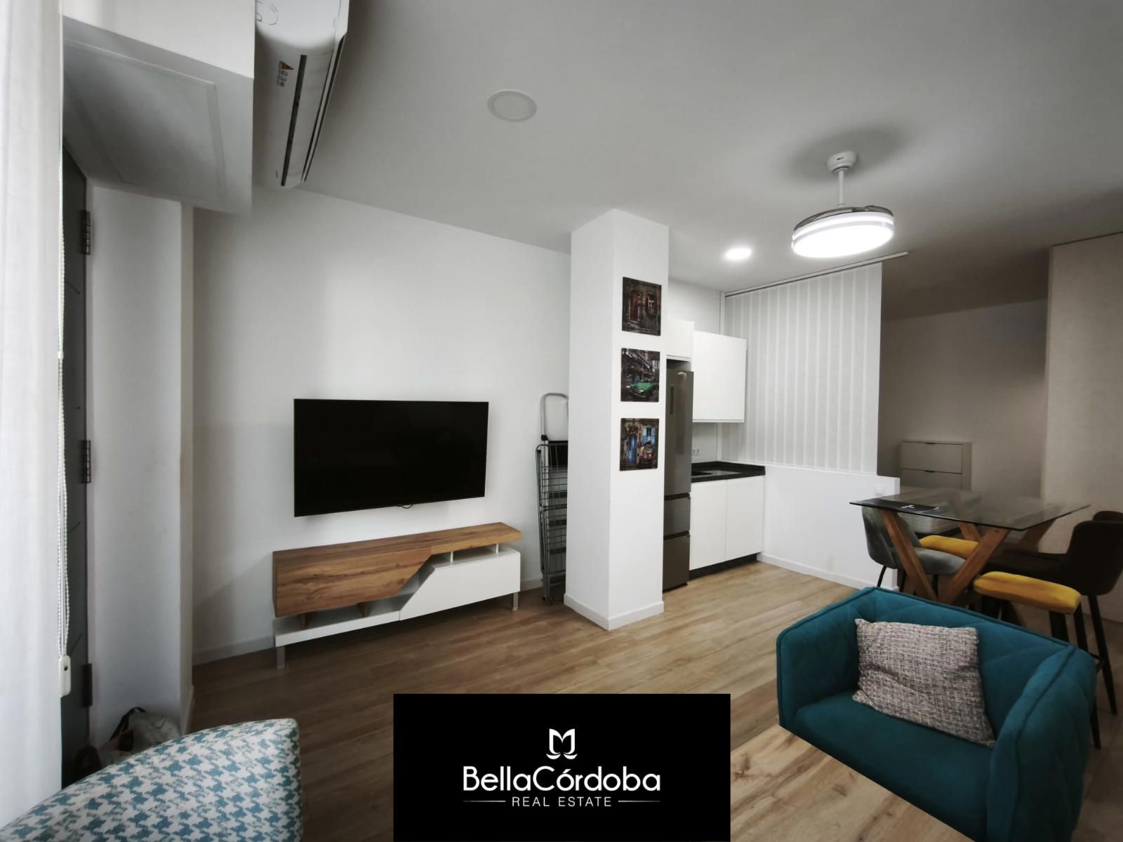 PRECIOSO LOFT EN AVD CARLOS III - Foto 2