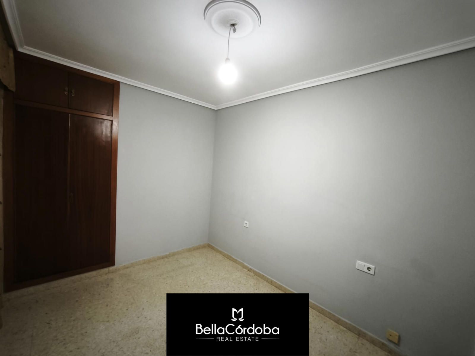 SEÑORIAL PISO EN CIUDAD JARDIN DE 4 HABITACIONES,  CON DOS ASCENSORES. - Foto 19
