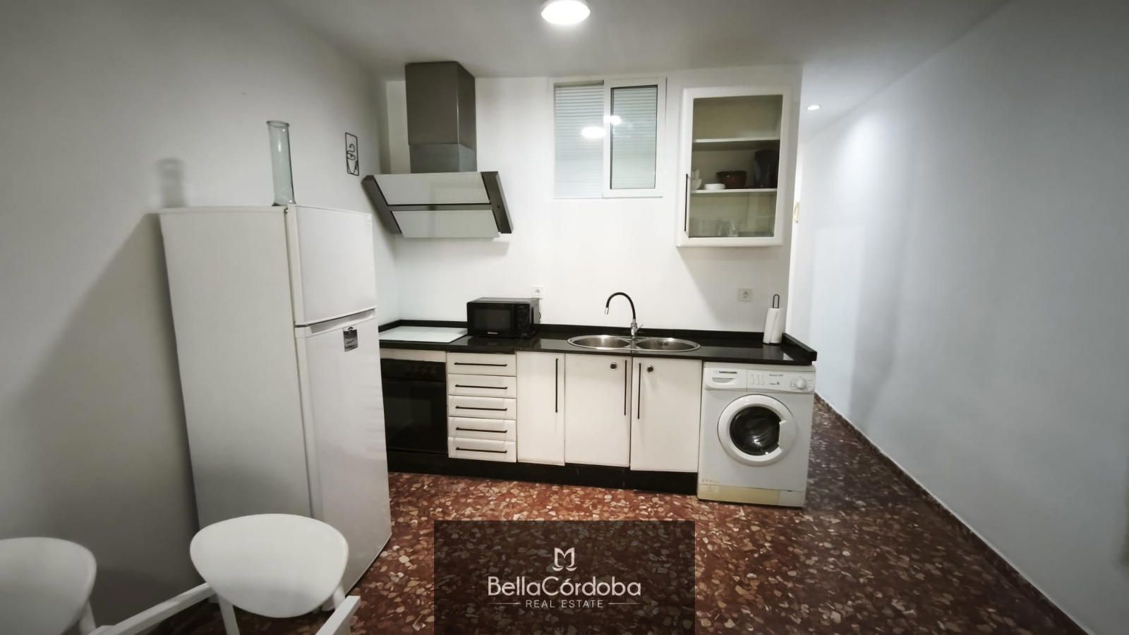 CASA ADOSADA PROXIMA A OLLERIAS, CON APARTAMENTO DE USO VACACIONAL EN PLANTA BAJA - Foto 3
