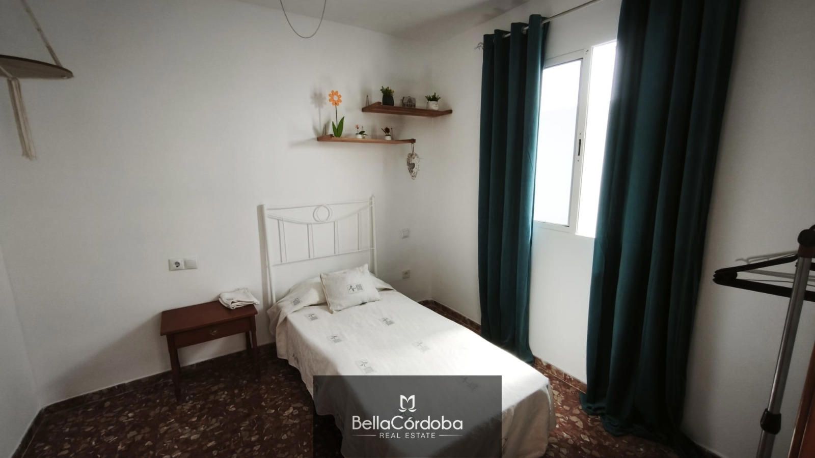 CASA ADOSADA PROXIMA A OLLERIAS, CON APARTAMENTO DE USO VACACIONAL EN PLANTA BAJA - Foto 9