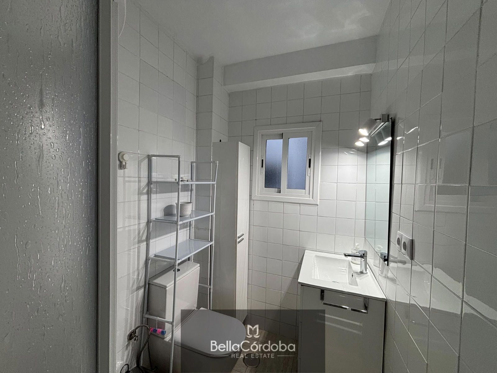 PISO EN HUERTA DE LA REINA DE 3 HABITACIONES Y 1 BAÑO.  EXTERIOR CON TERRAZA - Foto 16