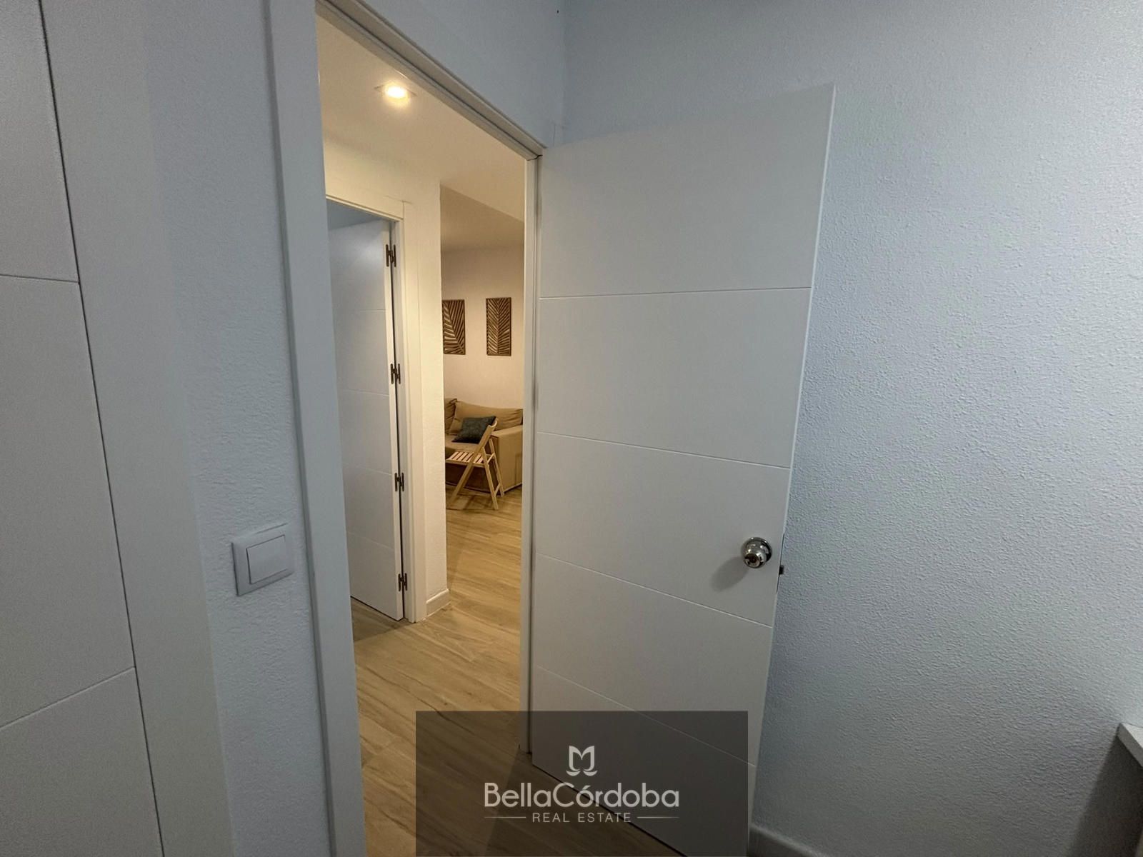 PISO EN HUERTA DE LA REINA DE 3 HABITACIONES Y 1 BAÑO.  EXTERIOR CON TERRAZA - Foto 13