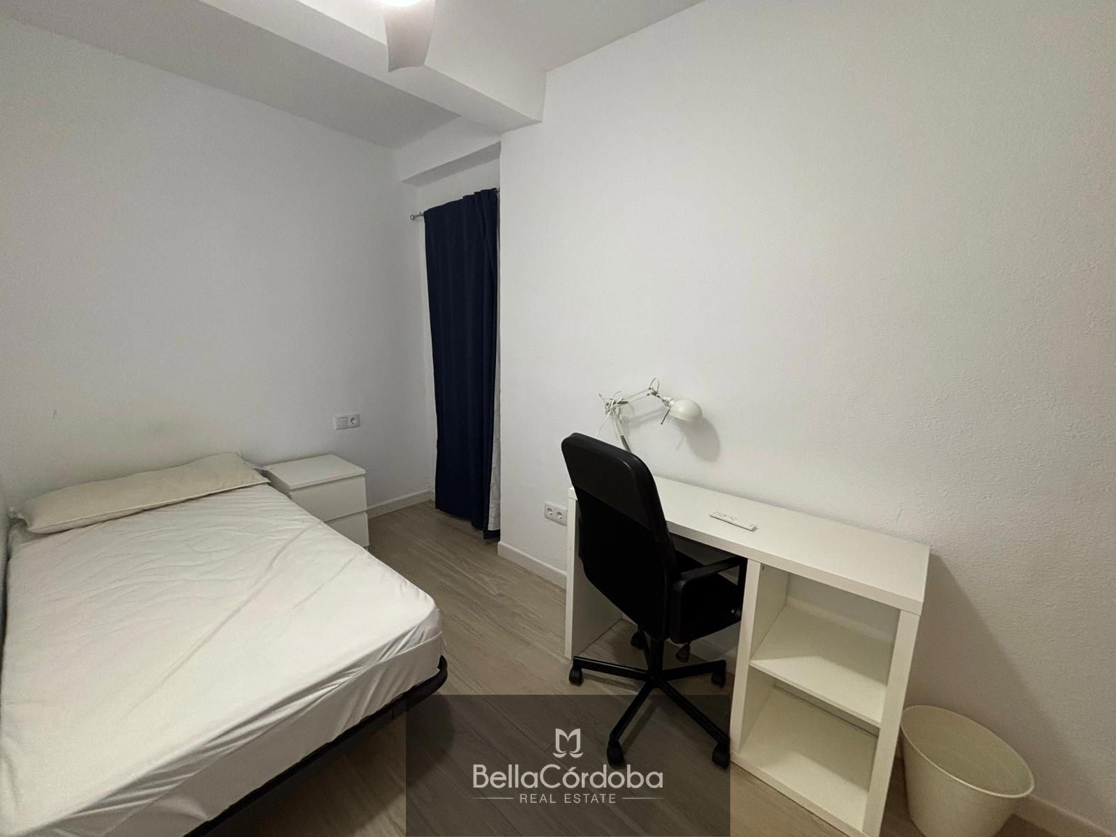 PISO EN HUERTA DE LA REINA DE 3 HABITACIONES Y 1 BAÑO.  EXTERIOR CON TERRAZA - Foto 9