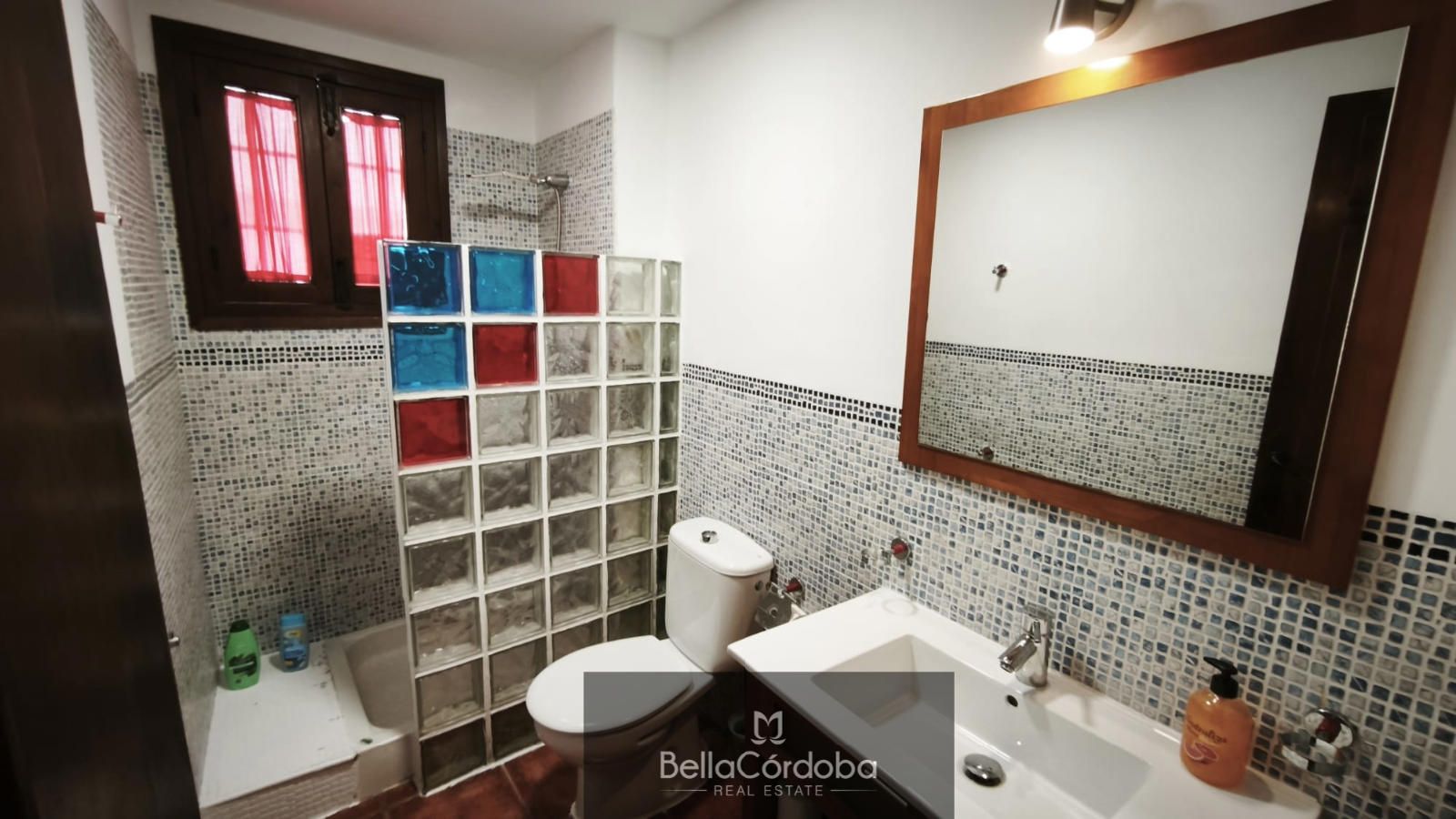 DUPLEX DE 2 HABITACIONES EN PLENO CASCO HISTORICO CON LICENCIA TURISTICA - Foto 8