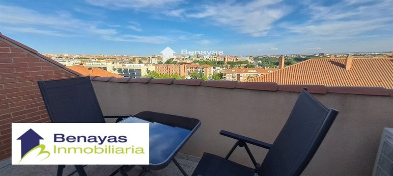 Ático en alquiler Salamanca. Ref: 1078. Benayas Inmobiliaria