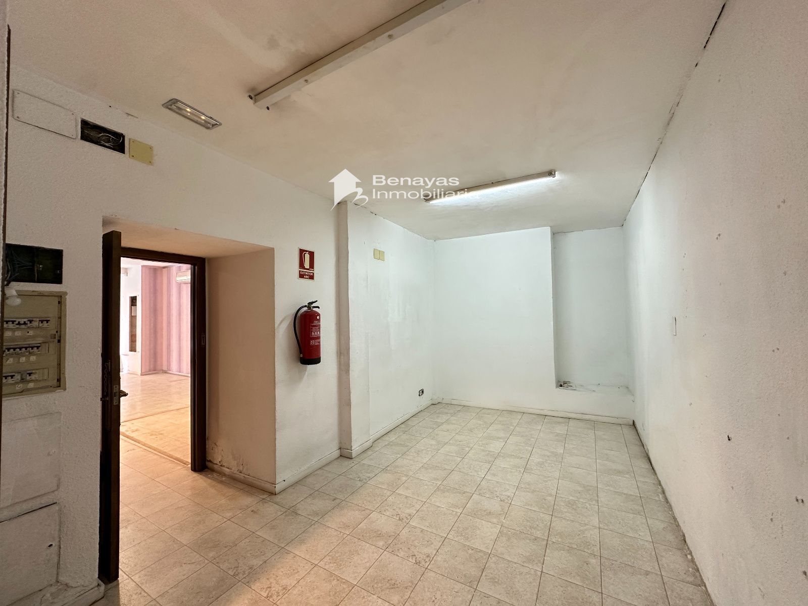 Local Comercial en venta y alquiler en Salamanca (Centro - Centro) - Foto 9