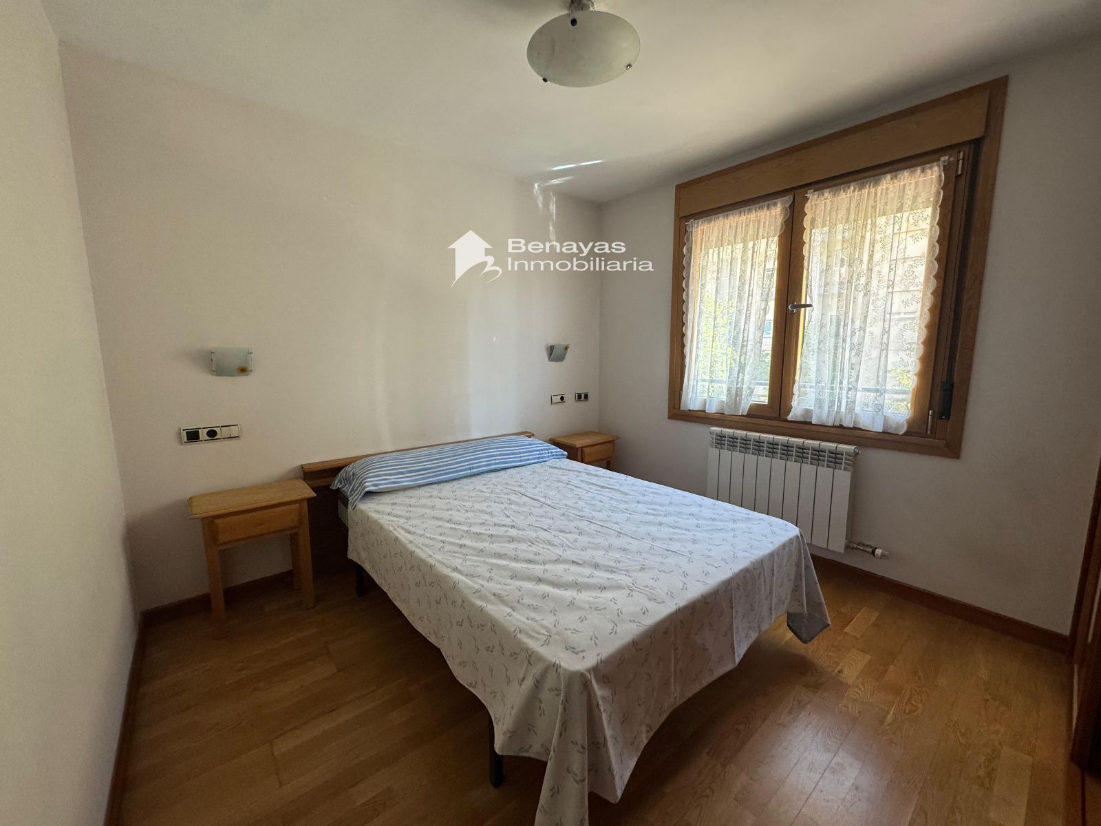 2-room apartment of 76m² in Salamanca photo 6