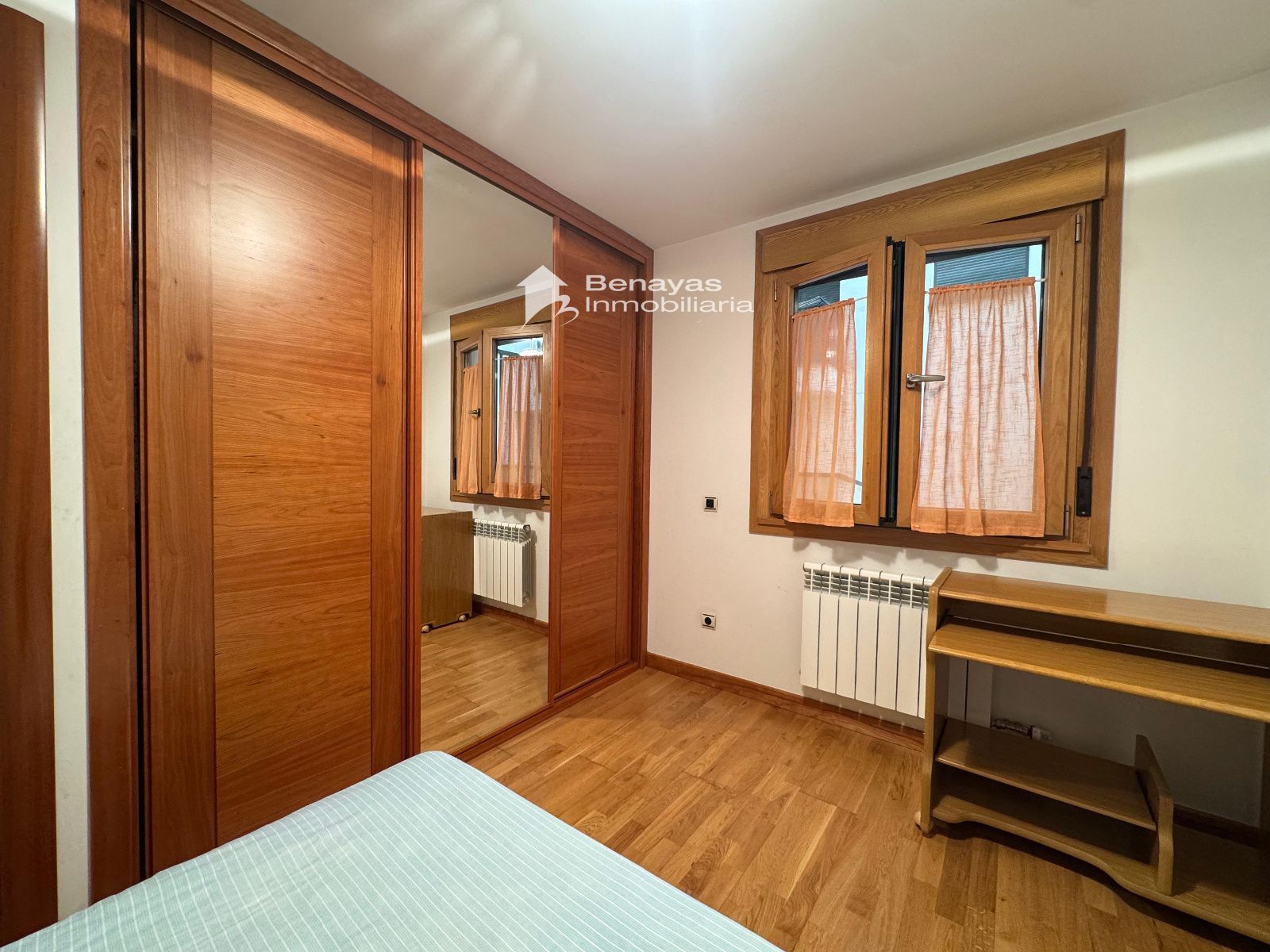 2-room apartment of 76m² in Salamanca photo 12