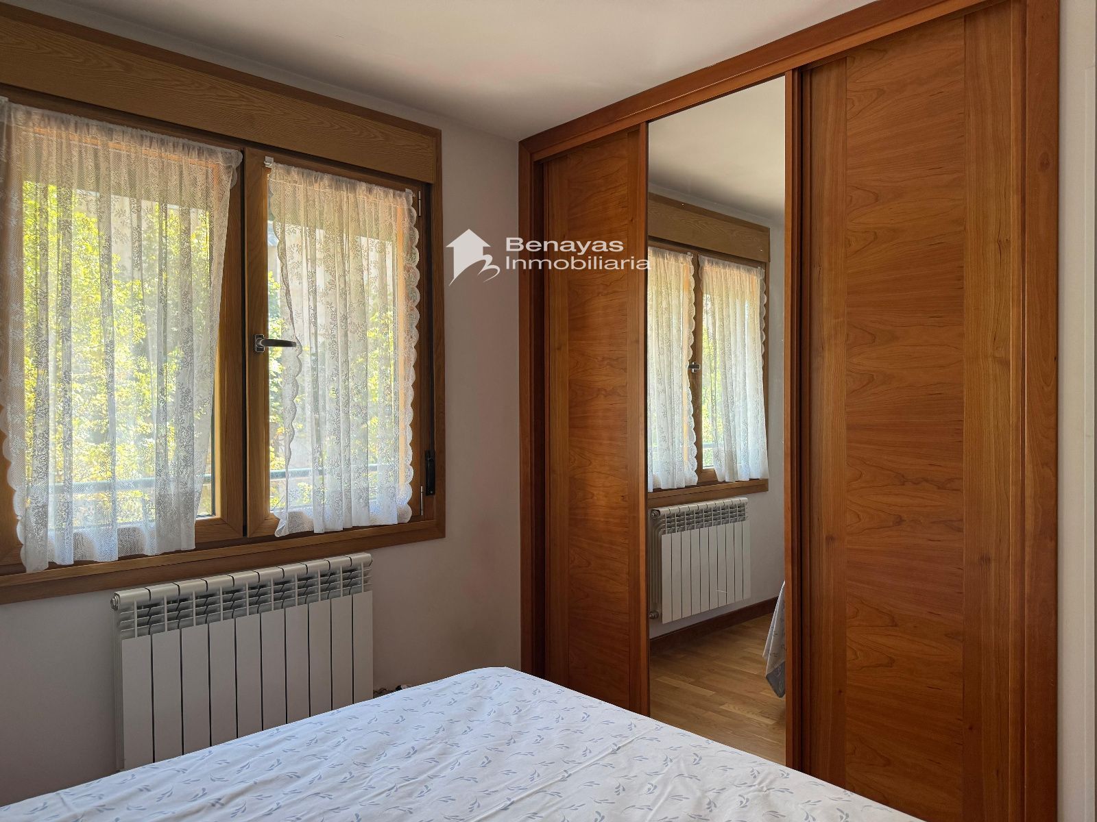 2-room apartment of 76m² in Salamanca photo 7