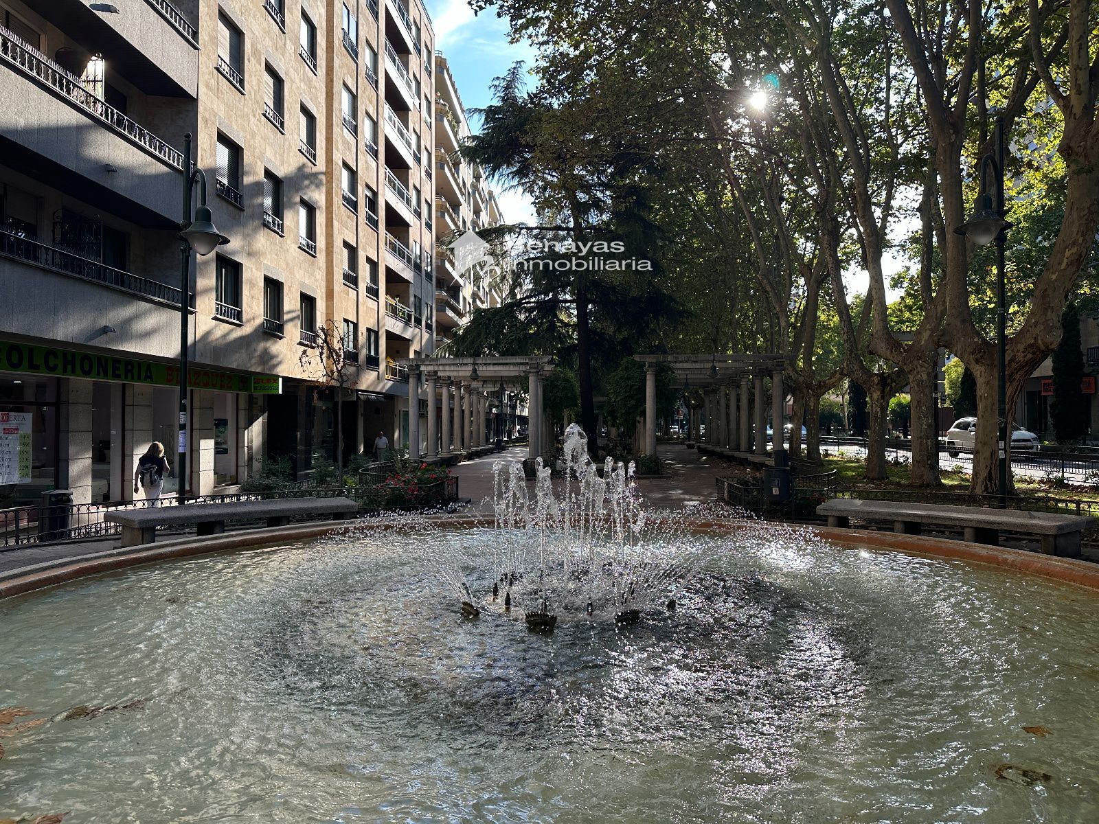 VIVIENDA SEÑORIAL EN PLENO CENTRO DE SALAMANCA, CON VISTAS AL PASEO DE CARMELITAS - Foto 36