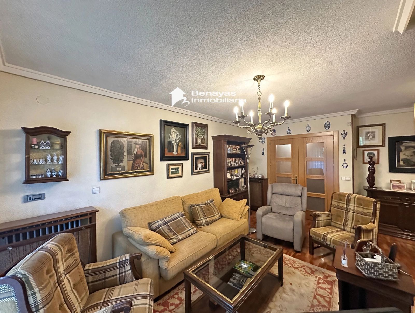 VIVIENDA SEÑORIAL EN PLENO CENTRO DE SALAMANCA, CON VISTAS AL PASEO DE CARMELITAS - Foto 8