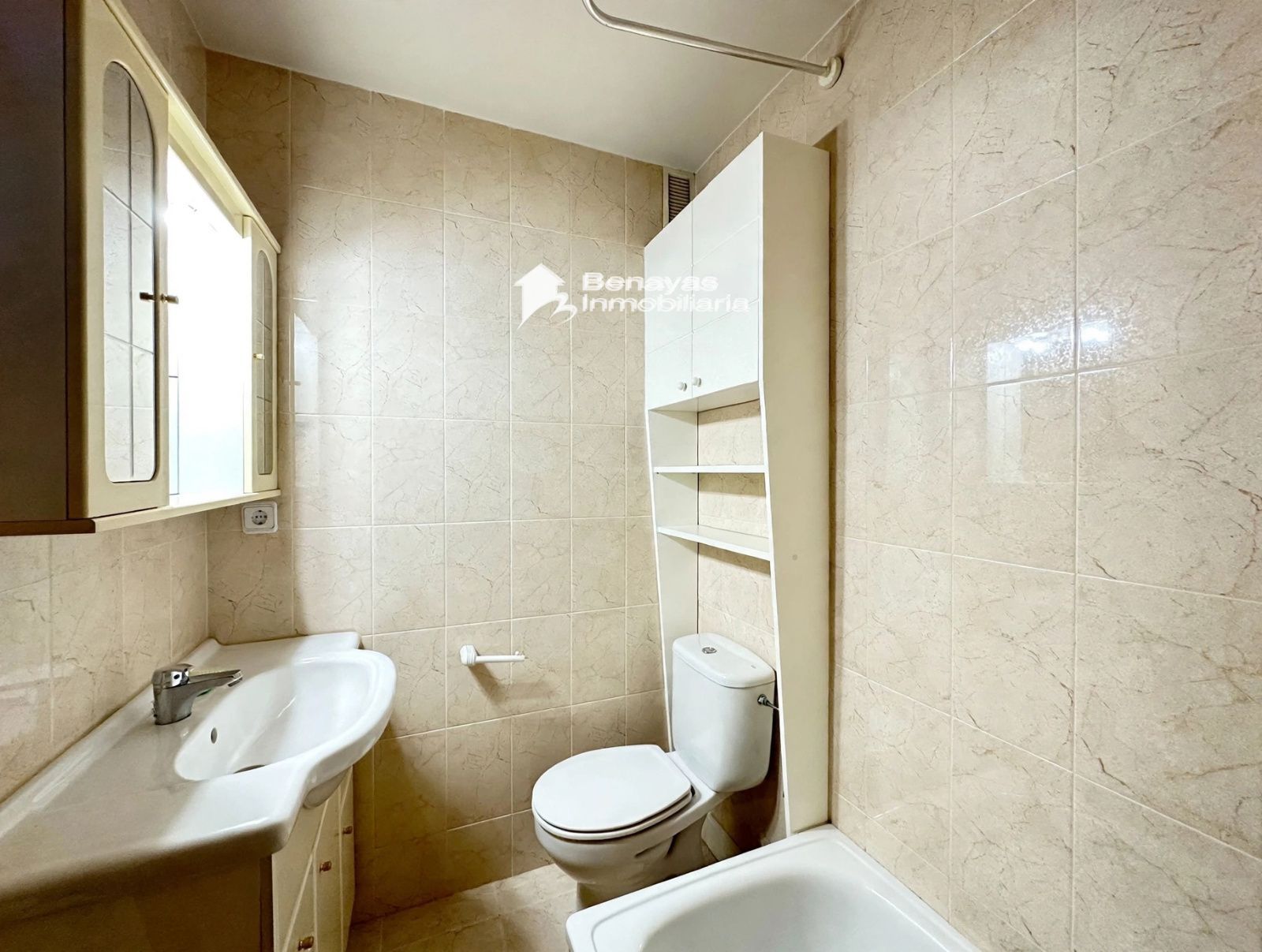 VIVIENDA SEÑORIAL EN PLENO CENTRO DE SALAMANCA, CON VISTAS AL PASEO DE CARMELITAS - Foto 33