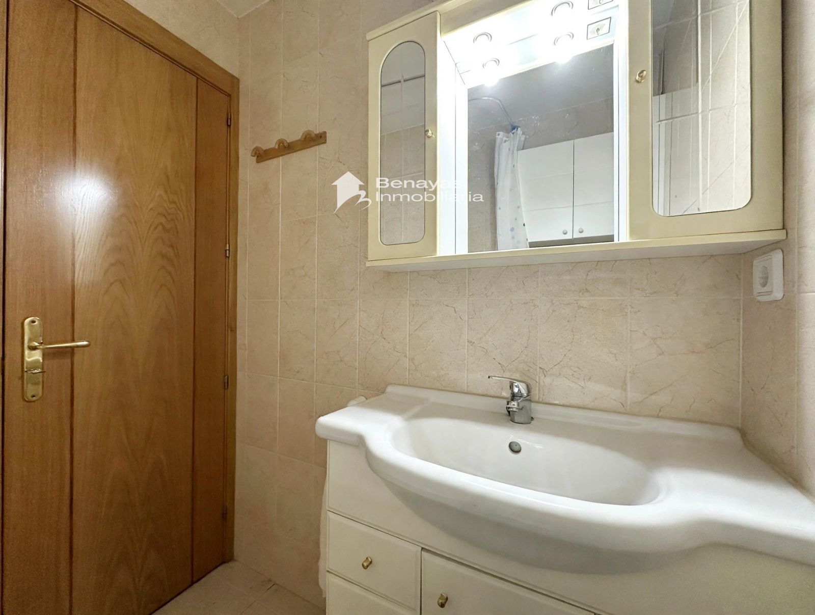 VIVIENDA SEÑORIAL EN PLENO CENTRO DE SALAMANCA, CON VISTAS AL PASEO DE CARMELITAS - Foto 34