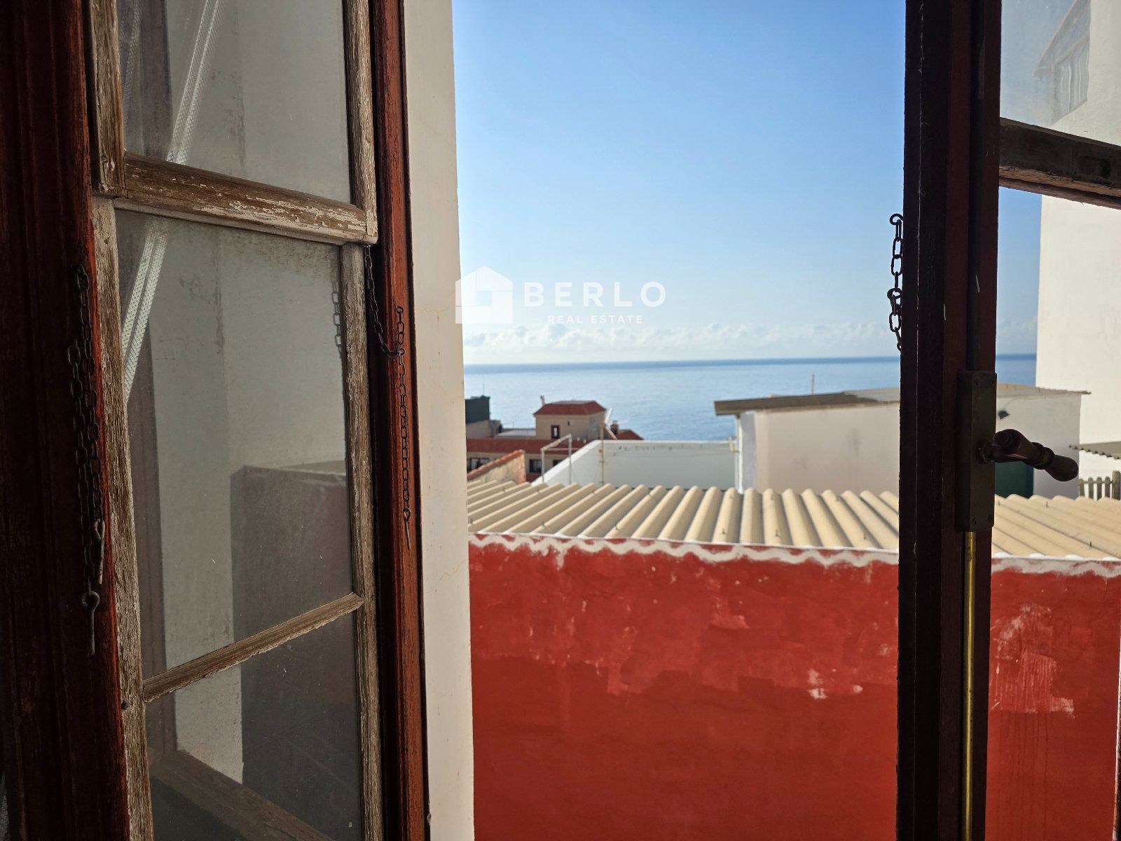 Vistas - Se vende inmueble en Santa Cruz de La Palma con vistas al mar y terrazas