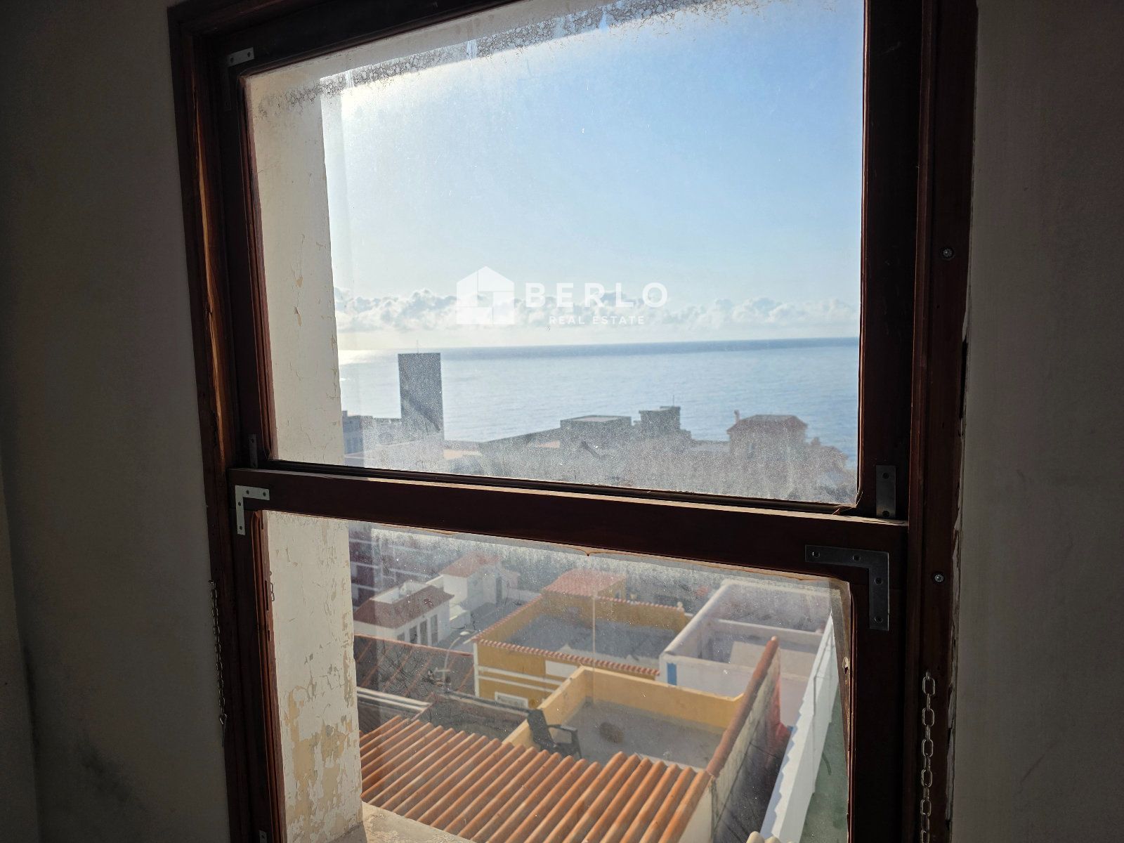 Vistas - Se vende inmueble en Santa Cruz de La Palma con vistas al mar y terrazas