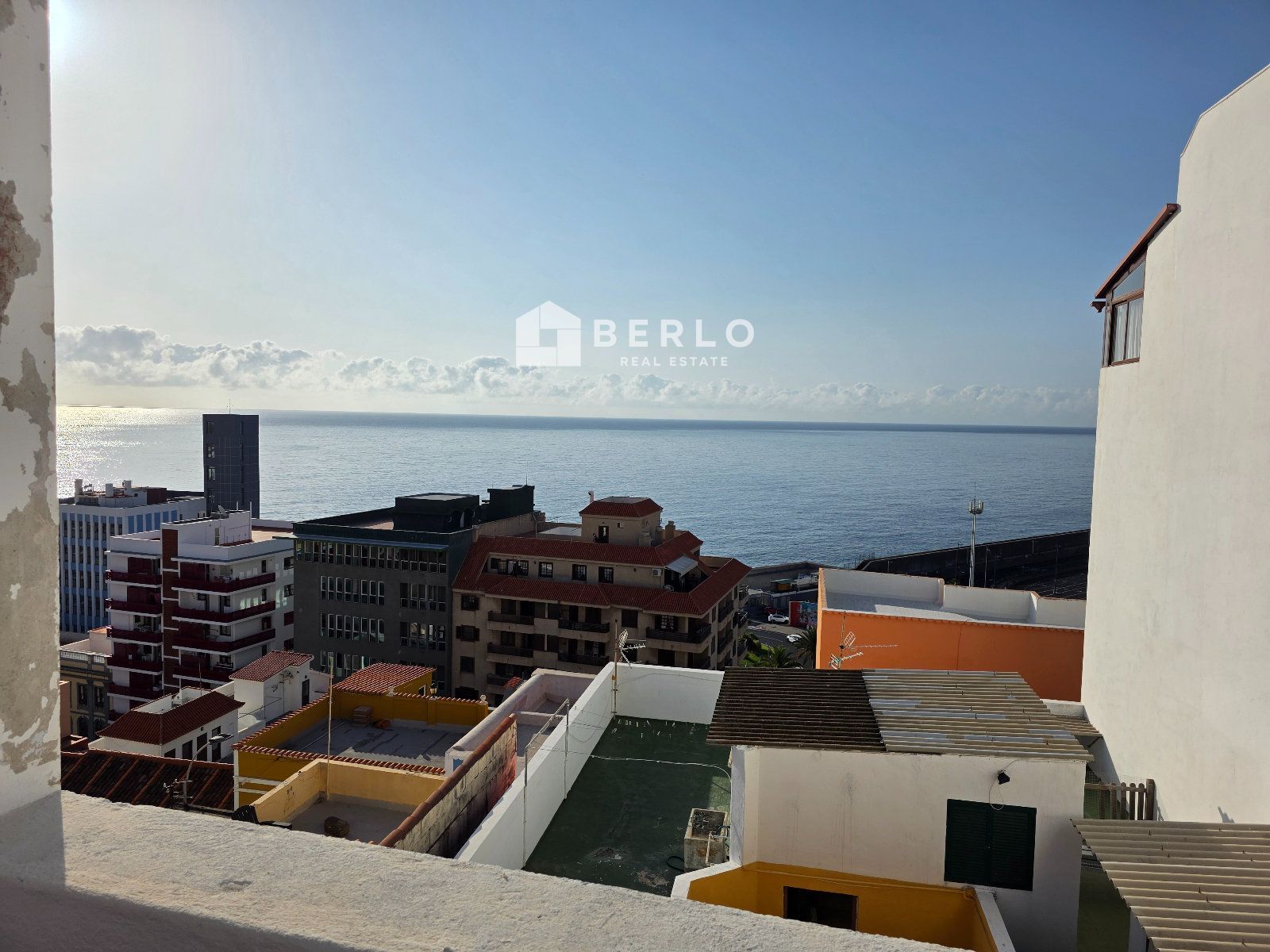 Exterior/Jardín - Se vende inmueble en Santa Cruz de La Palma con vistas al mar y terrazas