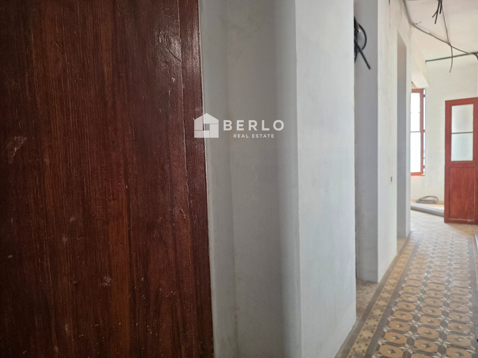 Pasillo - Se vende inmueble en Santa Cruz de La Palma con vistas al mar y terrazas