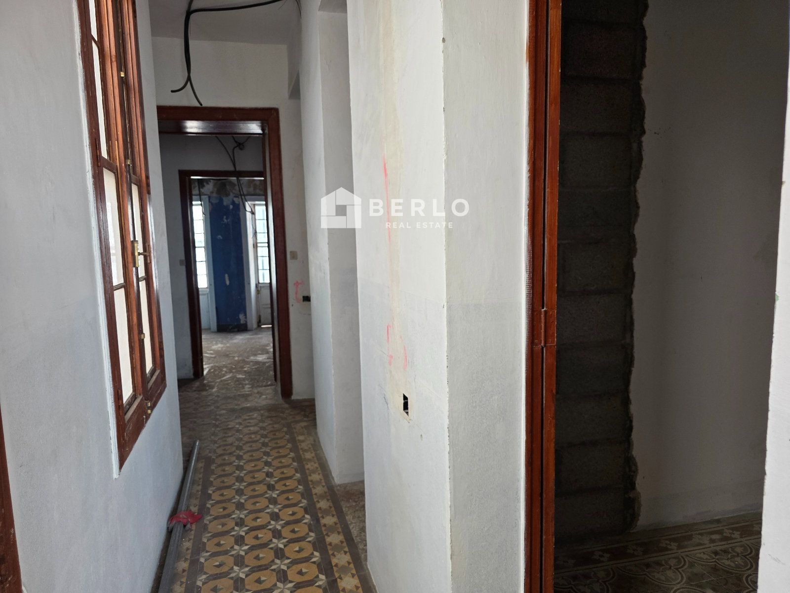 Pasillo - Se vende inmueble en Santa Cruz de La Palma con vistas al mar y terrazas