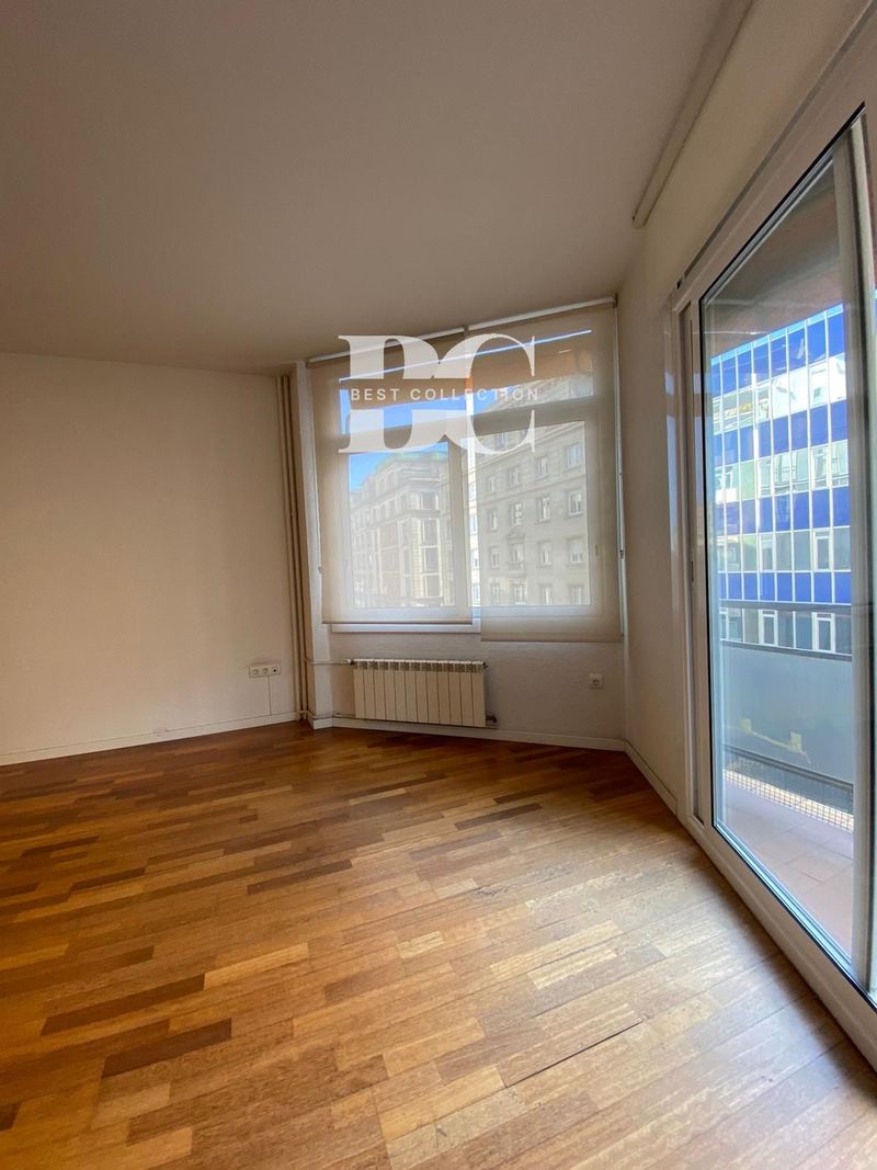 Flat for sale Barcelona. Ref: 1139. Best Collection