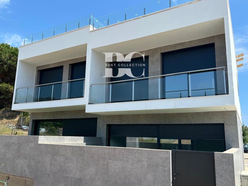 Townhouse for sale Lloret de Mar, Girona. Ref: 1202. Best Collection