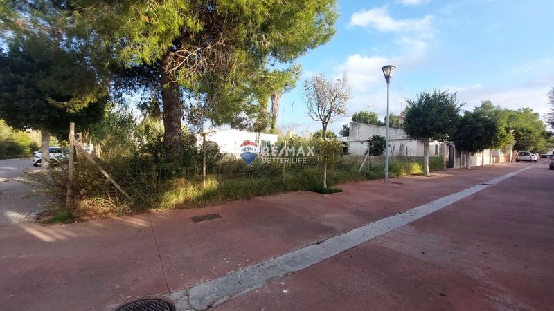 Parcela en venta Port D