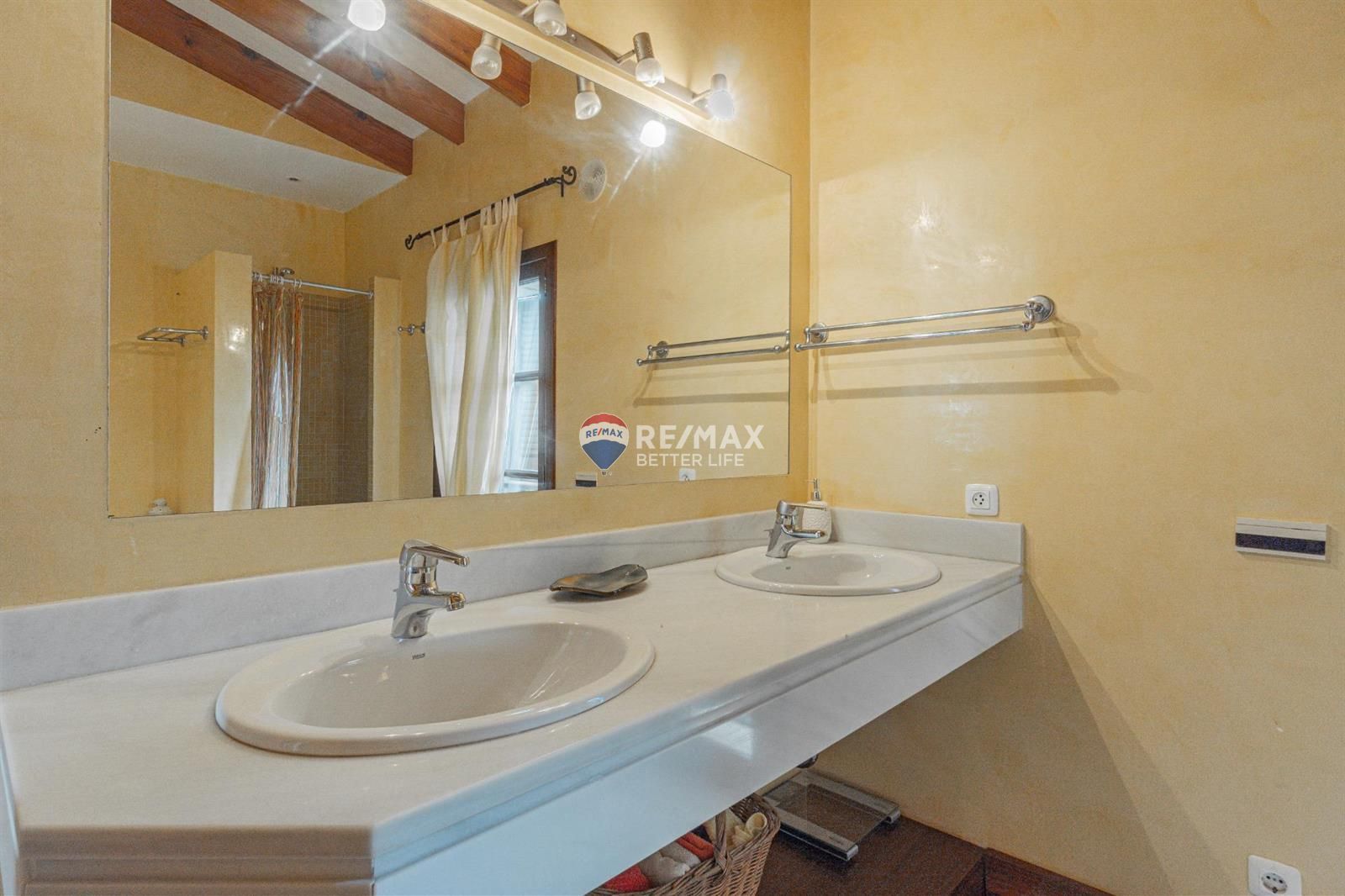 properties-photo