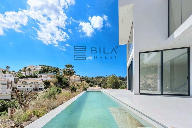 Chalet Independiente en venta Mijas, Málaga. Ref: 10015. Bila Invest