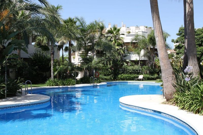 Piso en venta Marbella, Málaga. Ref: 10082. Bila Invest