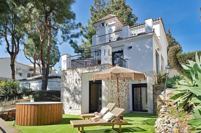 Chalet Independiente en venta Mijas, Málaga. Ref: 10690. Bila Invest