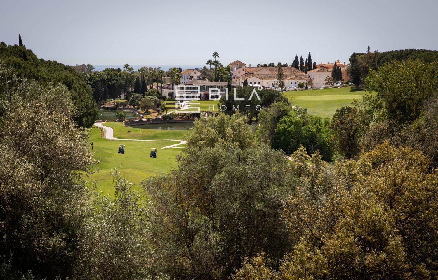 URB. LAGOS DE SANTA MARIA GOLF