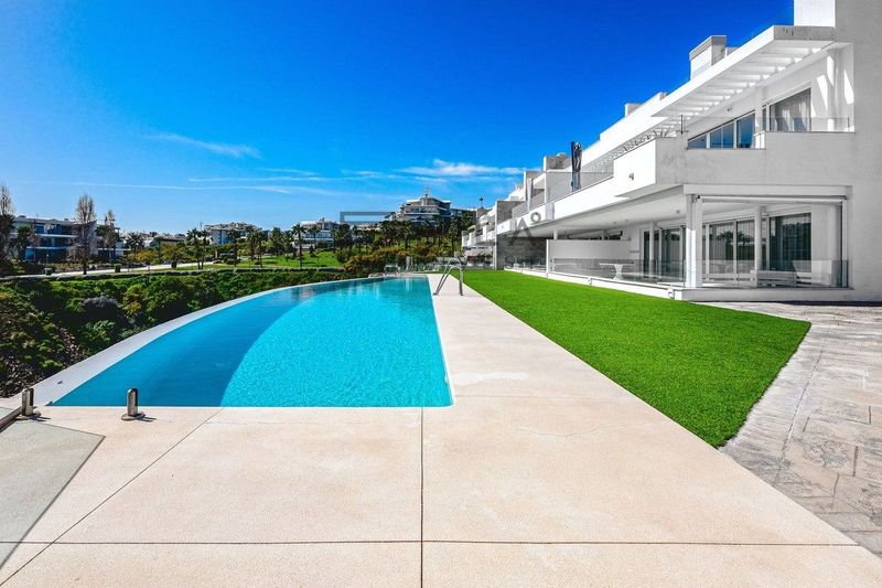 Piso en venta Benalmádena, Málaga. Ref: 11168. Bila Invest