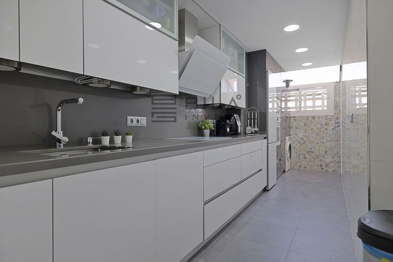 Piso en venta Benalmádena, Málaga. Ref: 11355. Bila Invest