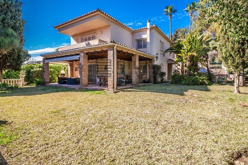 Chalet Independiente en venta Mijas, Málaga. Ref: 12232. Bila Invest