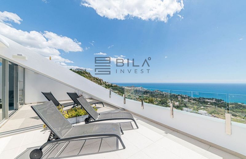 Ático en venta Benalmádena, Málaga. Ref: 12308. Bila Invest