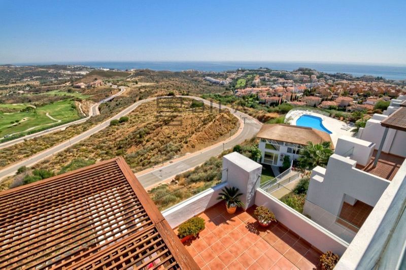 Ático en venta Mijas, Málaga. Ref: 12356. Bila Invest