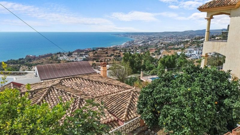 Chalet Independiente en venta Benalmádena, Málaga. Ref: 12591. Bila Invest